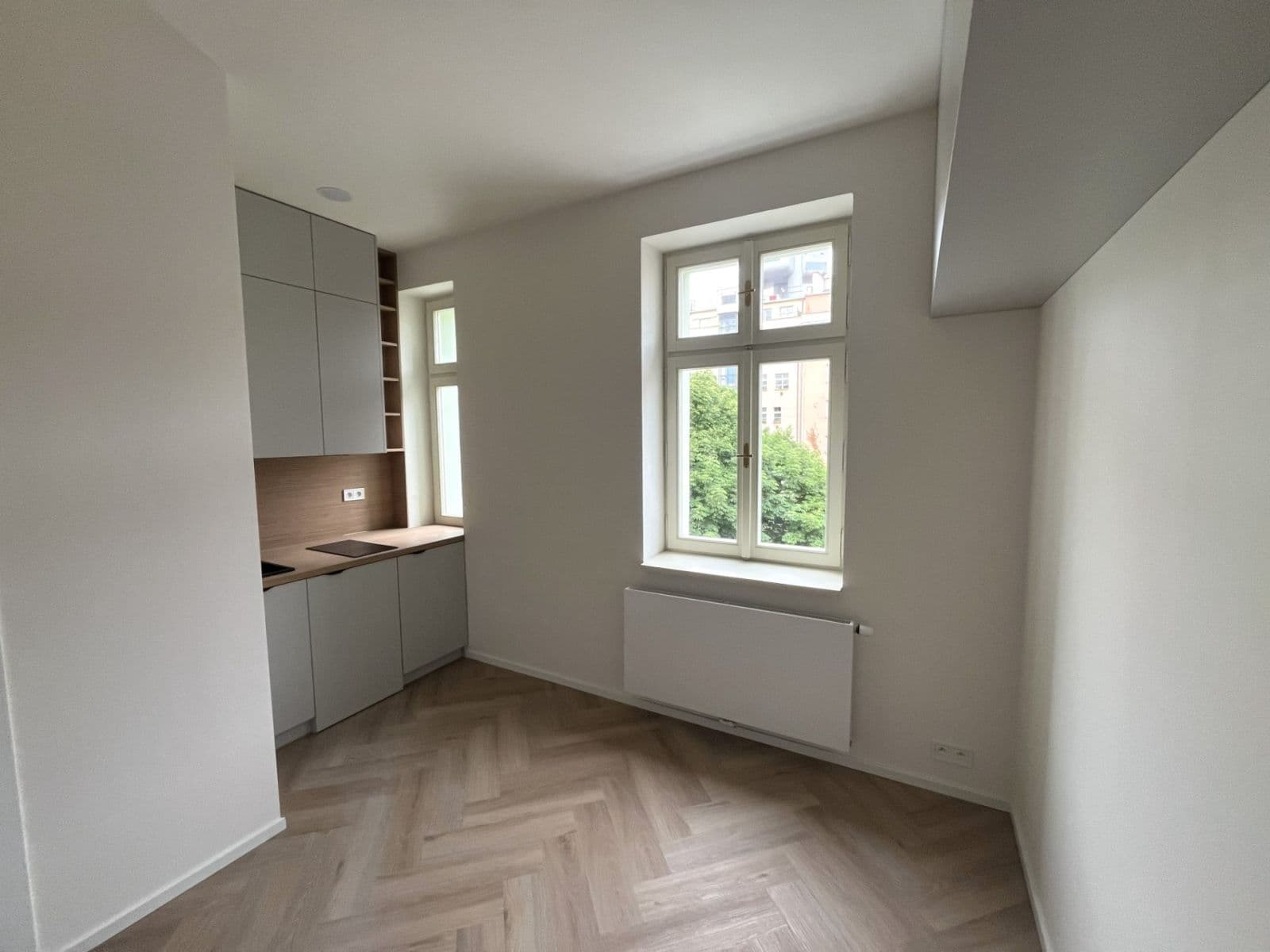 Pronájem bytu 1+kk 18 m², Bořivojova, Praha, Praha Pronájem bytu 1+kk 18 m², Bořivojova, Praha, Praha