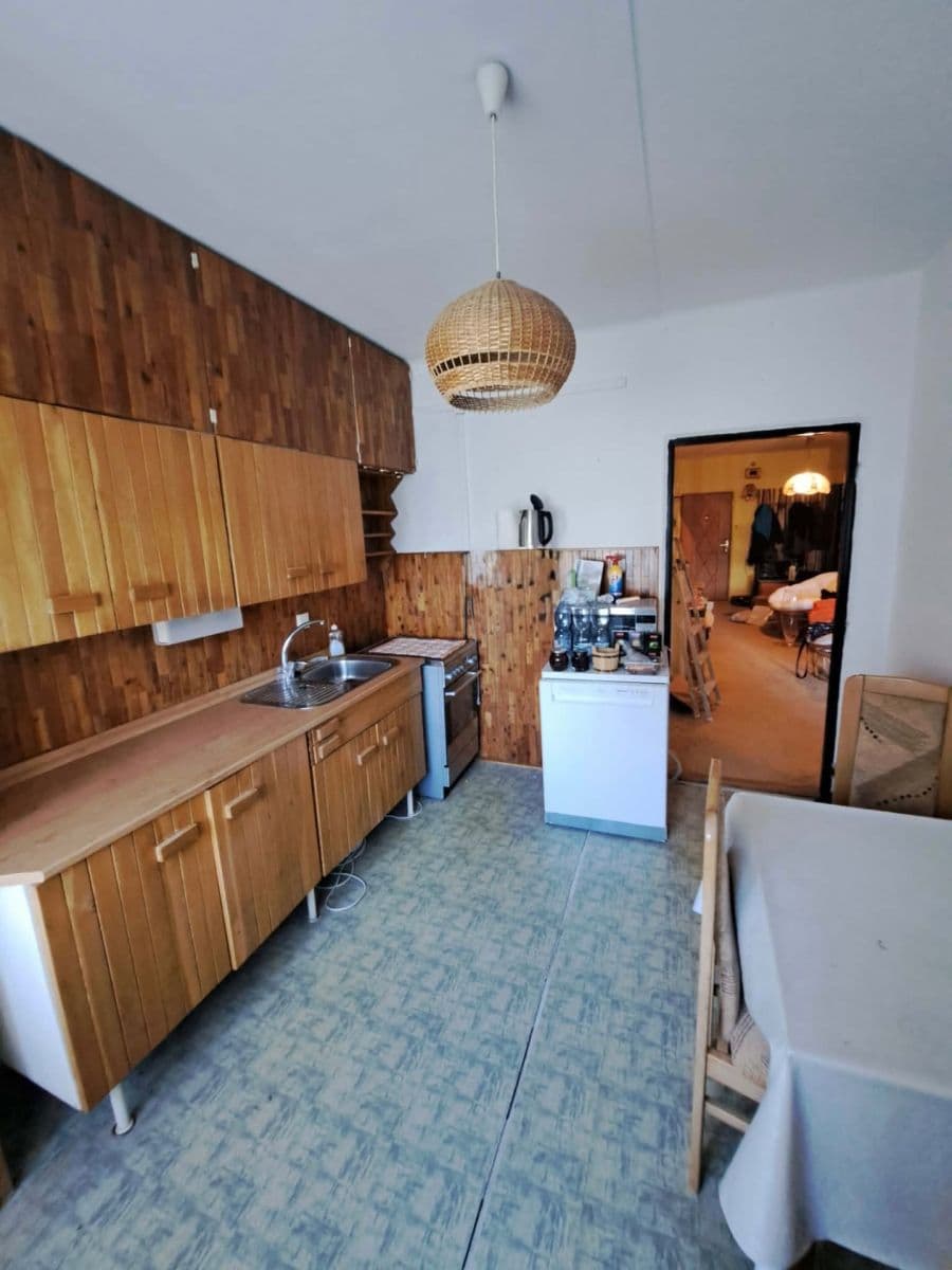 Pronájem bytu 3+1 96 m², Lipová alej, Písek, Jihočeský kraj Pronájem bytu 3+1 96 m², Lipová alej, Písek, Jihočeský kraj