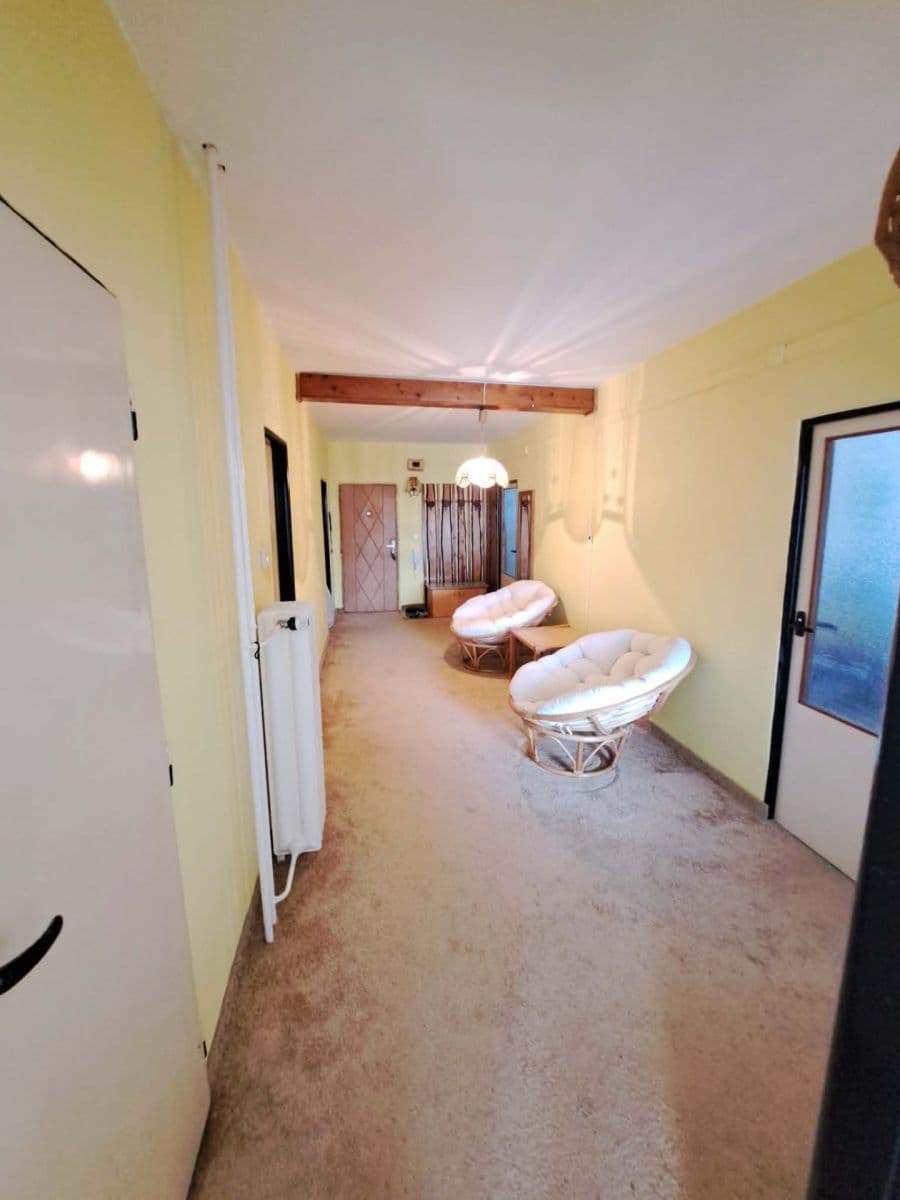 Pronájem bytu 3+1 96 m², Lipová alej, Písek, Jihočeský kraj Pronájem bytu 3+1 96 m², Lipová alej, Písek, Jihočeský kraj