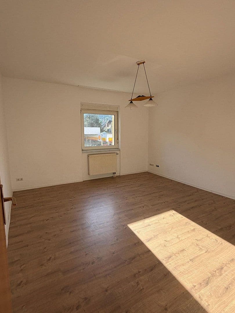 Pronájem bytu 2+1 56 m², Karl-Kloß-Str. 21, Stuttgart, Bádensko-Württembersko Pronájem bytu 2+1 56 m², Karl-Kloß-Str. 21, Stuttgart, Bádensko-Württembersko