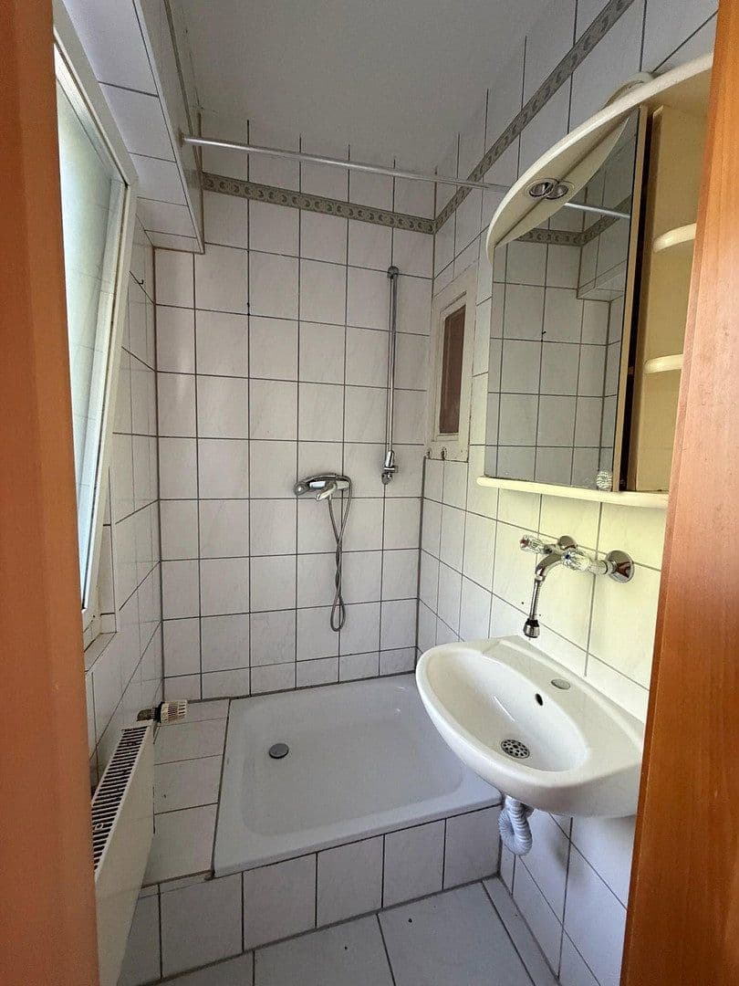 Pronájem bytu 2+1 56 m², Karl-Kloß-Str. 21, Stuttgart, Bádensko-Württembersko Pronájem bytu 2+1 56 m², Karl-Kloß-Str. 21, Stuttgart, Bádensko-Württembersko