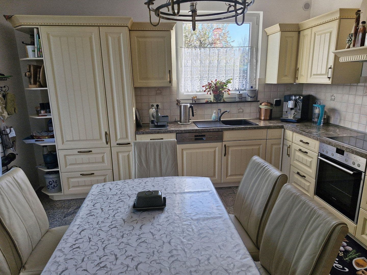 Prodej domu 156 m², pozemek 1.113 m², Fredersdorf-Vogelsdorf, Braniborsko Prodej domu 156 m², pozemek 1.113 m², Fredersdorf-Vogelsdorf, Braniborsko