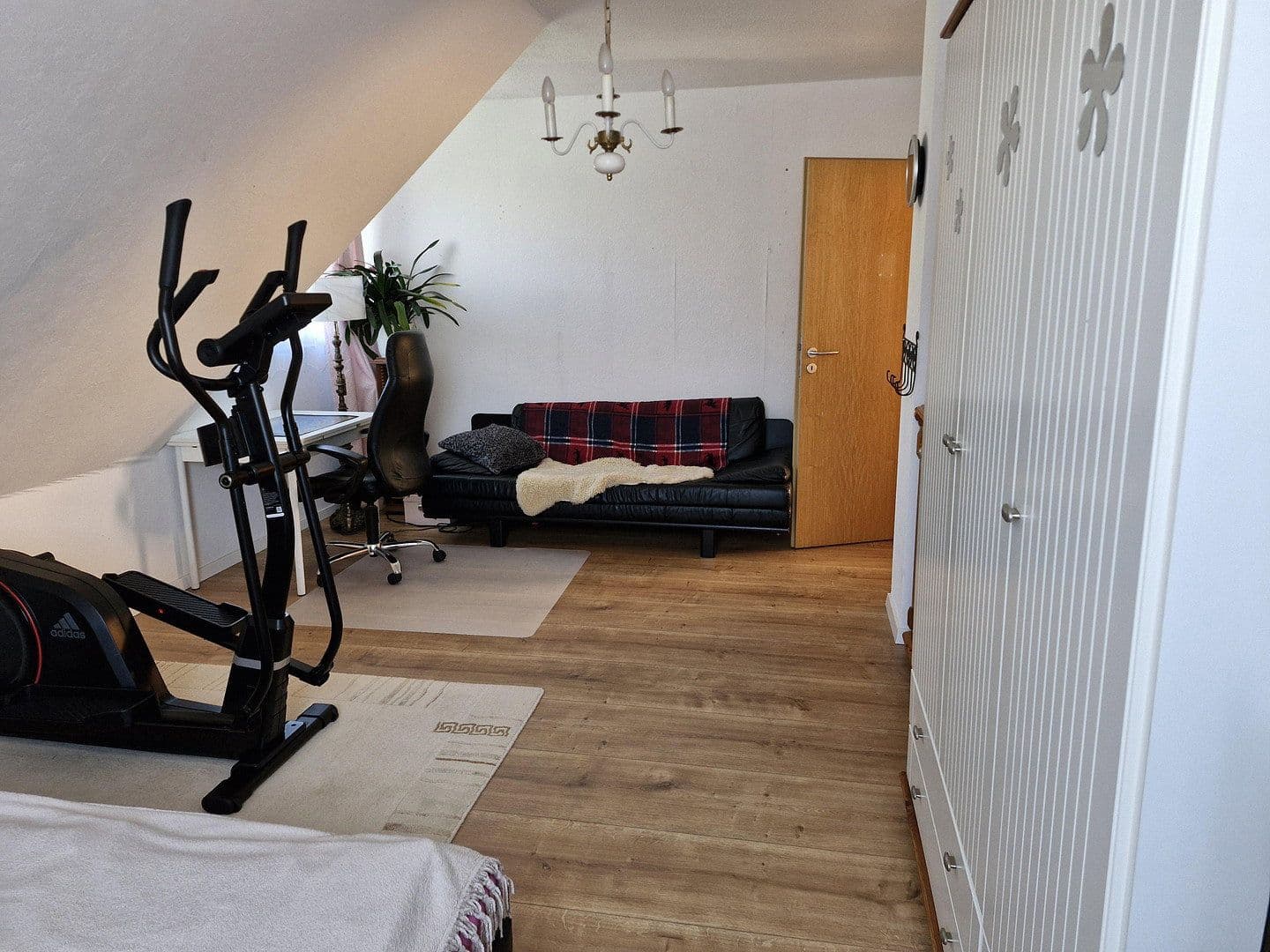 Prodej domu 156 m², pozemek 1.113 m², Fredersdorf-Vogelsdorf, Braniborsko Prodej domu 156 m², pozemek 1.113 m², Fredersdorf-Vogelsdorf, Braniborsko