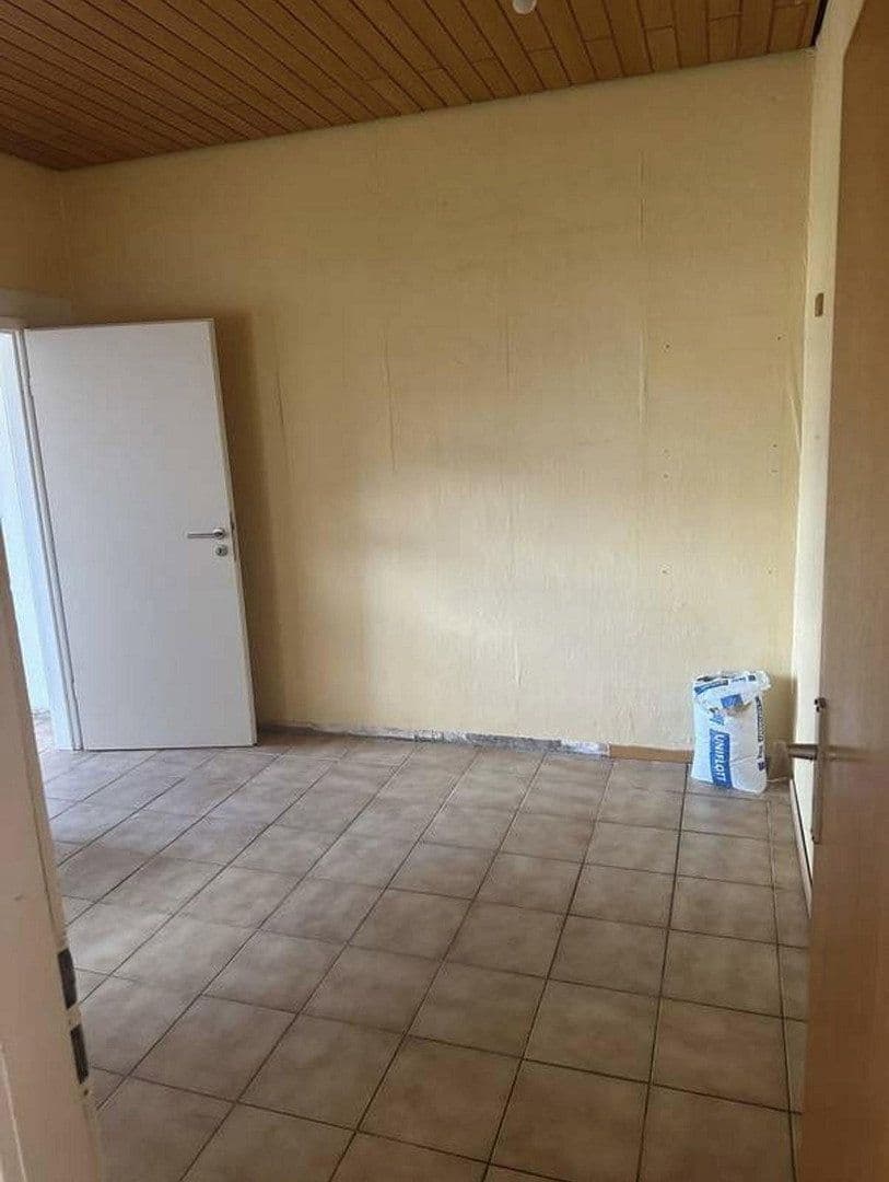 Pronájem bytu 4+1 103 m², Neuwied, Porýní-Falc Pronájem bytu 4+1 103 m², Neuwied, Porýní-Falc