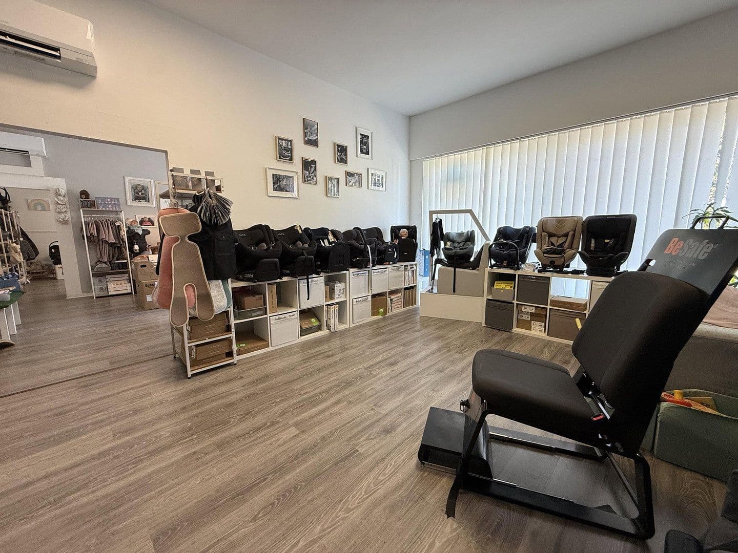 Pronájem kanceláře 150 m², Esslingerstr. 51, Altbach, Bádensko-Württembersko Pronájem kanceláře 150 m², Esslingerstr. 51, Altbach, Bádensko-Württembersko
