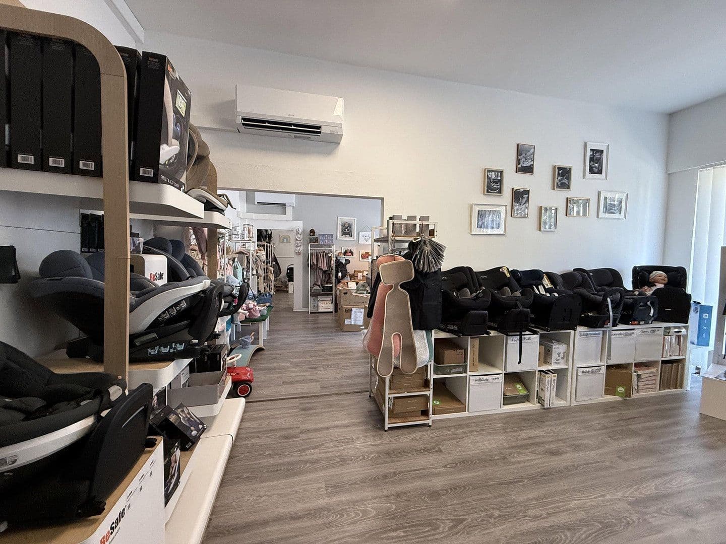 Pronájem kanceláře 150 m², Esslingerstr. 51, Altbach, Bádensko-Württembersko Pronájem kanceláře 150 m², Esslingerstr. 51, Altbach, Bádensko-Württembersko