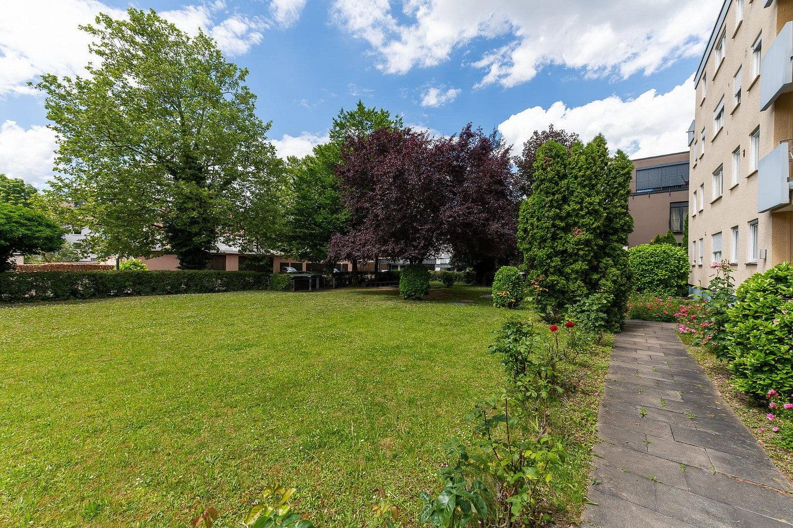 Prodej bytu 4+kk 120 m², Friedensplatz 5, Heilbronn, Bádensko-Württembersko Prodej bytu 4+kk 120 m², Friedensplatz 5, Heilbronn, Bádensko-Württembersko