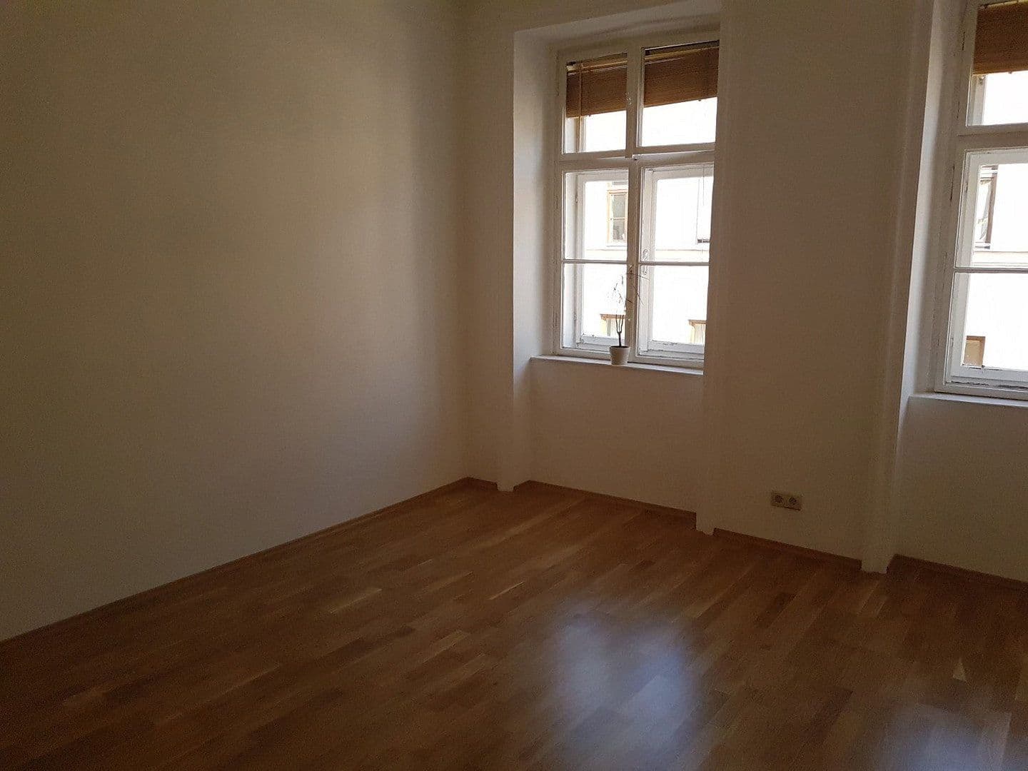 Prodej bytu 1+1 28 m², Grüngasse 22, Wien, Wien Prodej bytu 1+1 28 m², Grüngasse 22, Wien, Wien