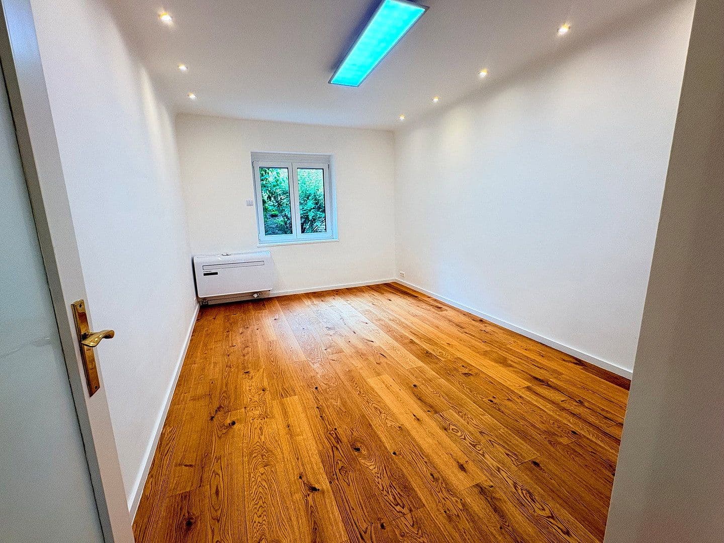 Pronájem bytu 2+1 46 m², Pötzleinsdorfer Straße 194, Wien, Wien Pronájem bytu 2+1 46 m², Pötzleinsdorfer Straße 194, Wien, Wien