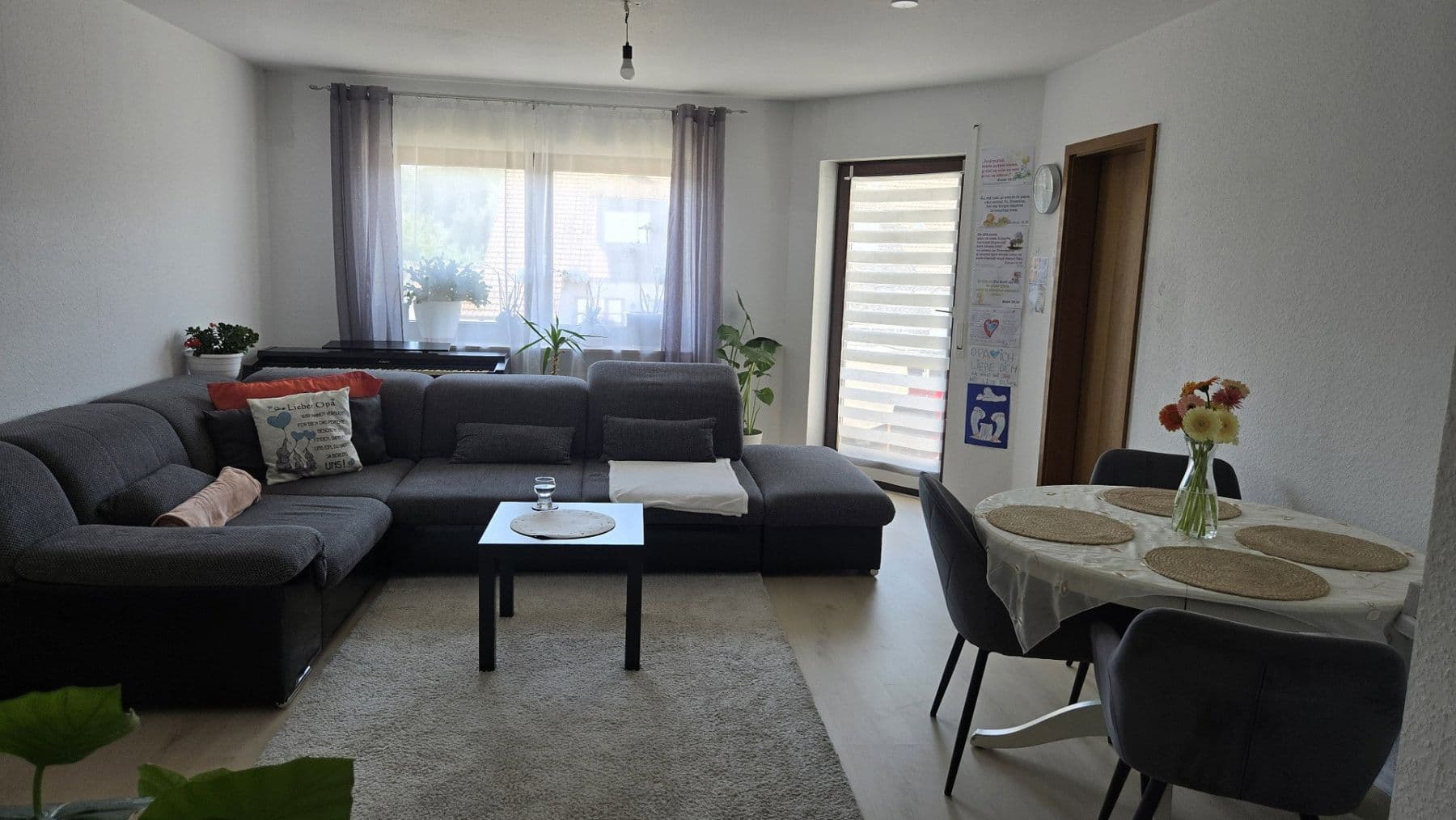 Pronájem bytu 3+1 85 m², Wüstenrot, Bádensko-Württembersko Pronájem bytu 3+1 85 m², Wüstenrot, Bádensko-Württembersko