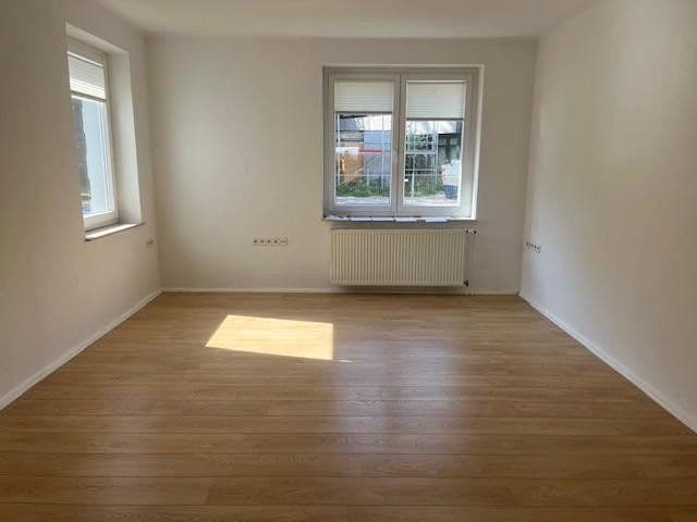Pronájem bytu 4+1 100 m², Feuergraben 6, Hameln, Dolní Sasko Pronájem bytu 4+1 100 m², Feuergraben 6, Hameln, Dolní Sasko
