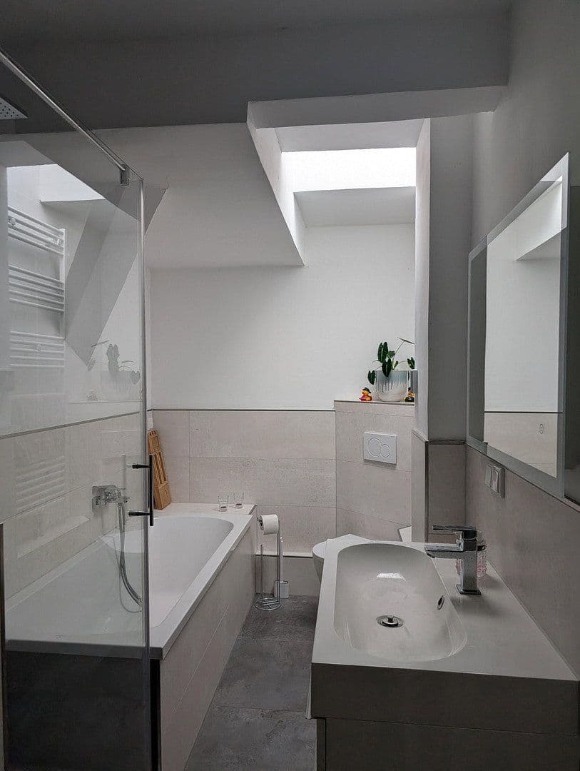Prodej bytu 3+1 98 m², Bremerhaven, Bremen Prodej bytu 3+1 98 m², Bremerhaven, Bremen