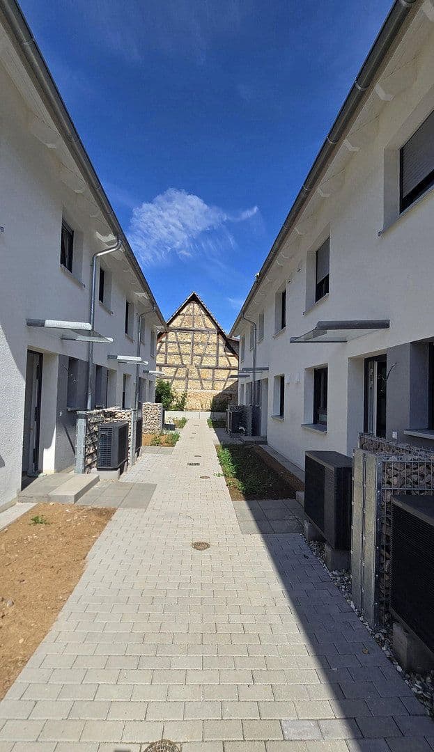 Pronájem domu 125 m², pozemek 168 m², Herbolzheimer Straße 26f, Herbolzheim, Bádensko-Württembersko Pronájem domu 125 m², pozemek 168 m², Herbolzheimer Straße 26f, Herbolzheim, Bádensko-Württembersko
