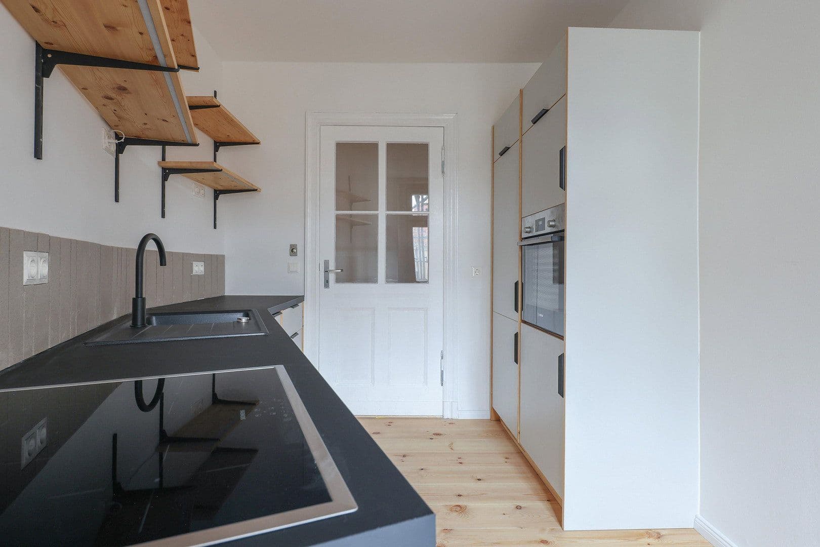 Pronájem bytu 2+1 68 m², Holländerstraße 24, Berlin, Berlín Pronájem bytu 2+1 68 m², Holländerstraße 24, Berlin, Berlín