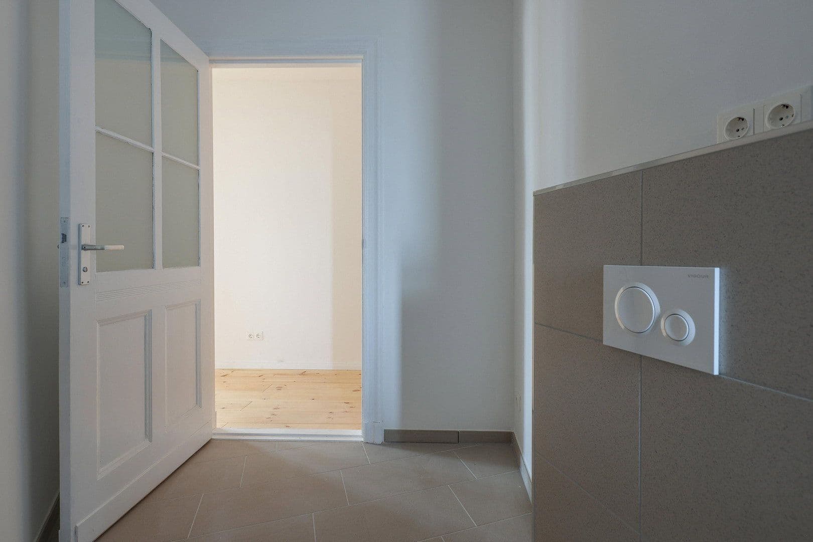Pronájem bytu 2+1 68 m², Holländerstraße 24, Berlin, Berlín Pronájem bytu 2+1 68 m², Holländerstraße 24, Berlin, Berlín