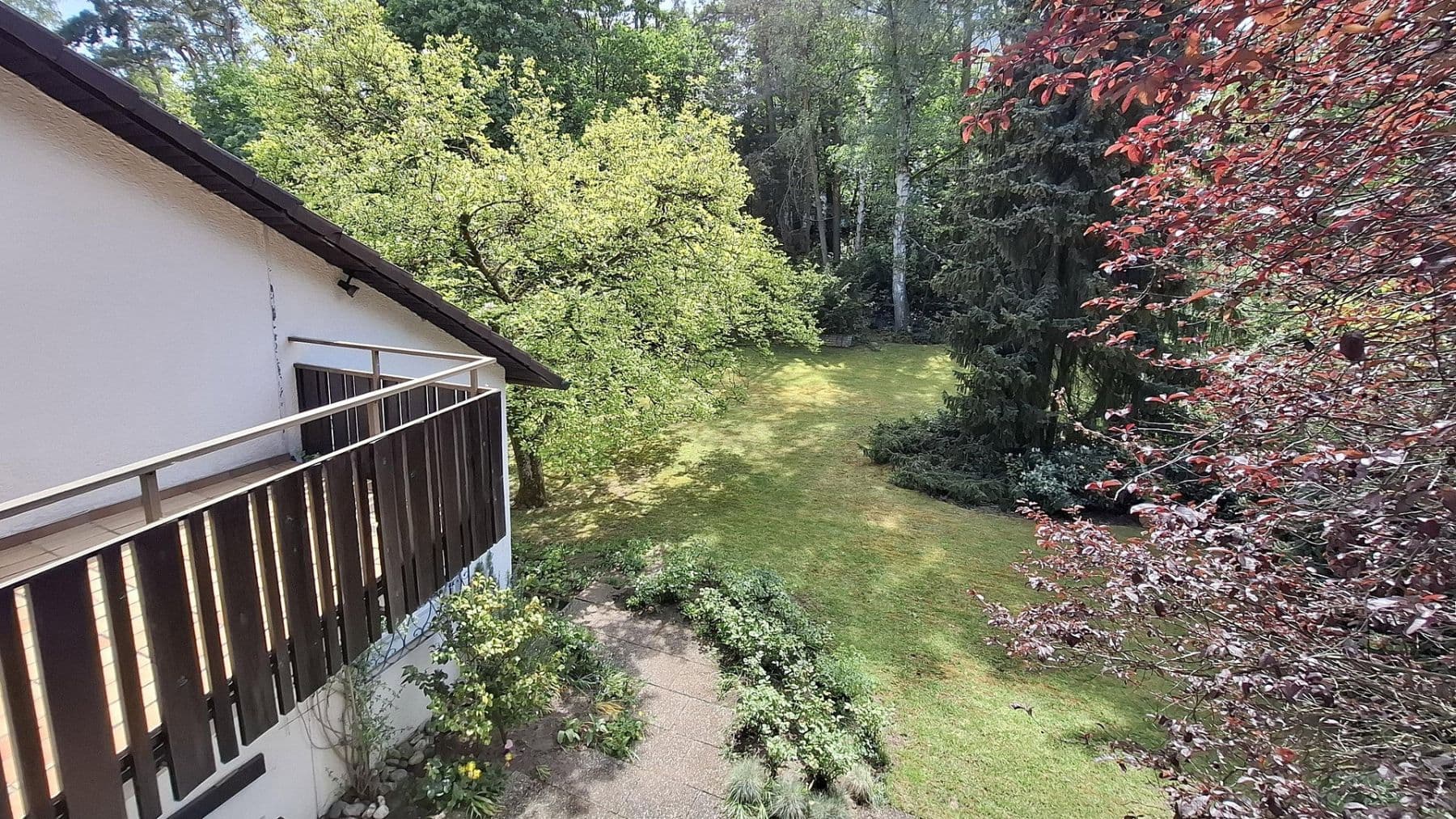 Prodej domu 160 m², pozemek 997 m², Spardorf, Bavorsko Prodej domu 160 m², pozemek 997 m², Spardorf, Bavorsko