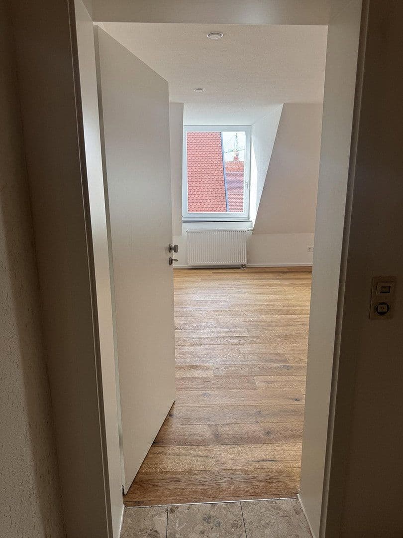 Pronájem bytu 1+1 38 m², Münsterplatz 5, Weingarten, Bádensko-Württembersko Pronájem bytu 1+1 38 m², Münsterplatz 5, Weingarten, Bádensko-Württembersko