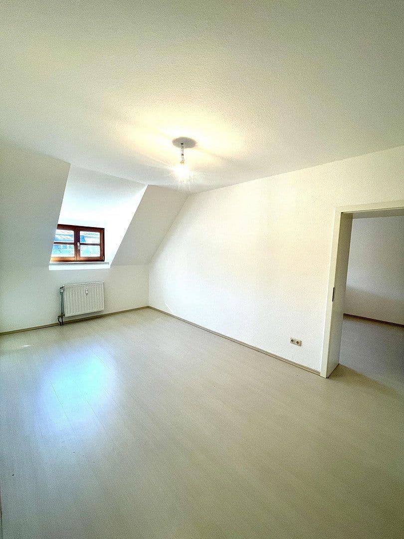 Prodej bytu 2+1 57 m², Ganghoferstr. 76, München, Bavorsko Prodej bytu 2+1 57 m², Ganghoferstr. 76, München, Bavorsko