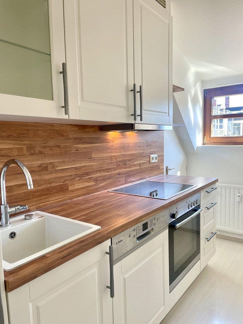 Prodej bytu 2+1 57 m², Ganghoferstr. 76, München, Bavorsko Prodej bytu 2+1 57 m², Ganghoferstr. 76, München, Bavorsko