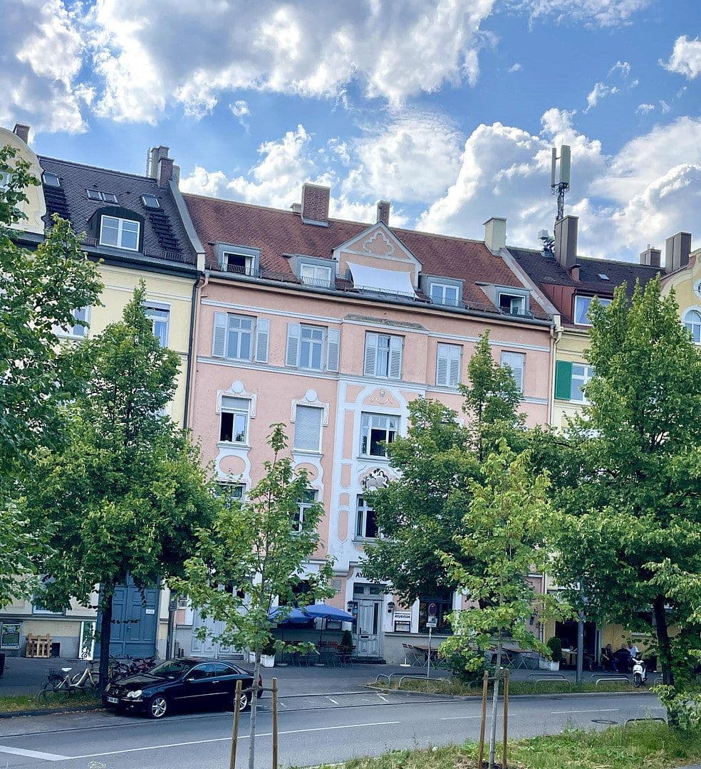 Prodej bytu 2+1 57 m², Ganghoferstr. 76, München, Bavorsko Prodej bytu 2+1 57 m², Ganghoferstr. 76, München, Bavorsko