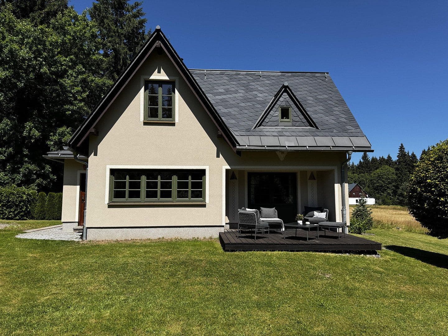 Prodej domu 113 m², pozemek 2.769 m², Eibenstock, Sasko Prodej domu 113 m², pozemek 2.769 m², Eibenstock, Sasko