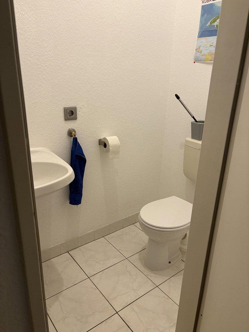Pronájem bytu 2+1 74 m², Fennstr. 26, Berlin, Berlín Pronájem bytu 2+1 74 m², Fennstr. 26, Berlin, Berlín