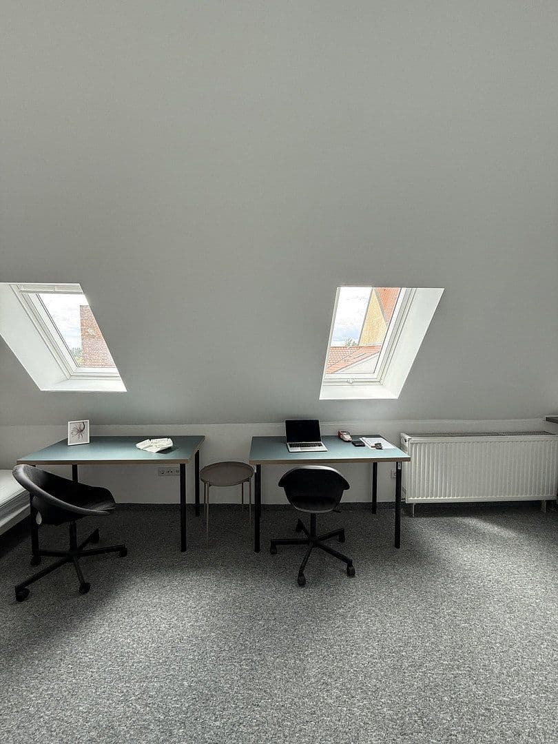 Pronájem bytu 1+kk 35 m², Goethestraße, Erlangen, Bavorsko Pronájem bytu 1+kk 35 m², Goethestraße, Erlangen, Bavorsko