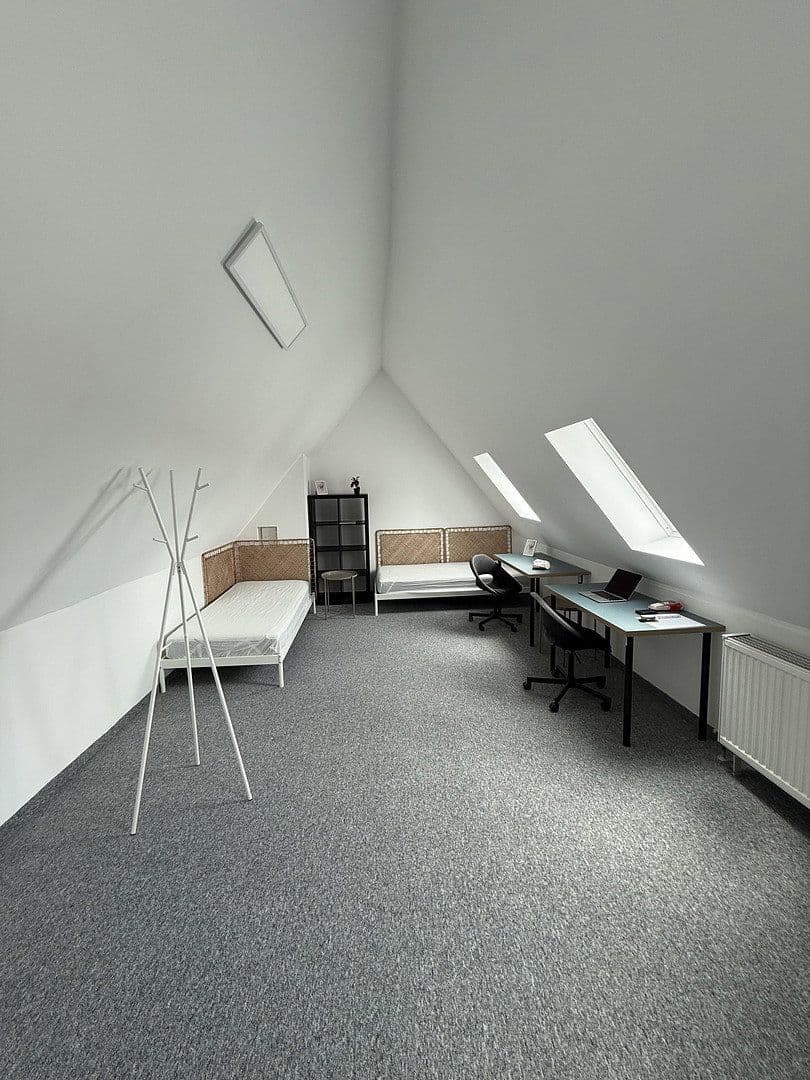 Pronájem bytu 1+kk 35 m², Goethestraße, Erlangen, Bavorsko Pronájem bytu 1+kk 35 m², Goethestraße, Erlangen, Bavorsko
