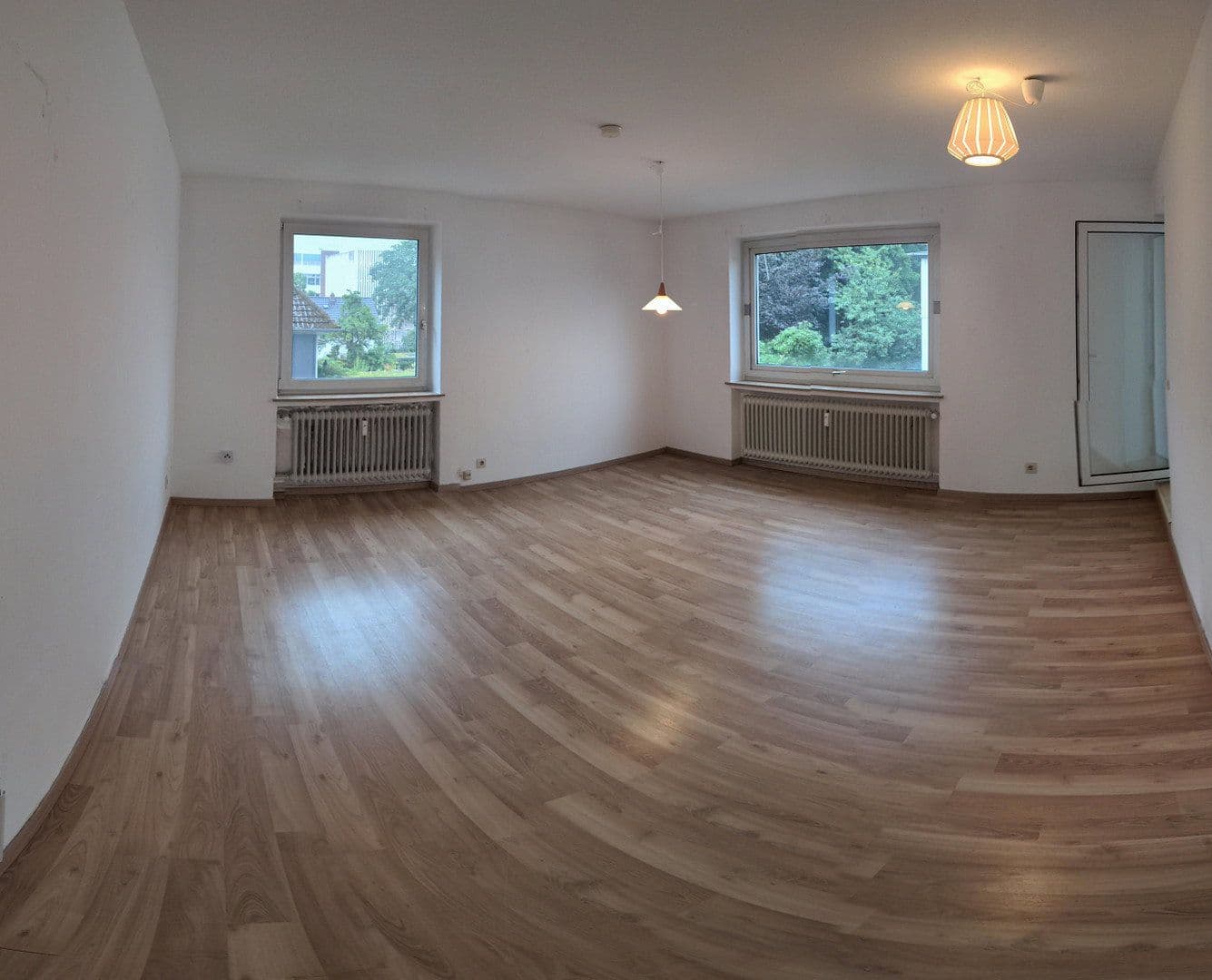 Pronájem bytu 2+kk 70 m², Oldenburg, Dolní Sasko Pronájem bytu 2+kk 70 m², Oldenburg, Dolní Sasko