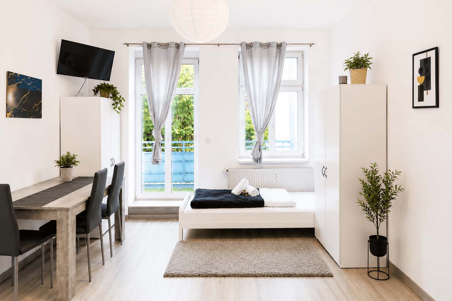 Pronájem bytu 1+1 35 m², Magdeburg, Sasko-Anhaltsko Pronájem bytu 1+1 35 m², Magdeburg, Sasko-Anhaltsko