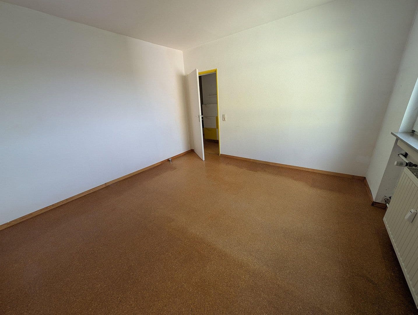 Prodej bytu 3+1 73 m², Stieringer Str. 13, Saarbrücken, Země Sársko Prodej bytu 3+1 73 m², Stieringer Str. 13, Saarbrücken, Země Sársko