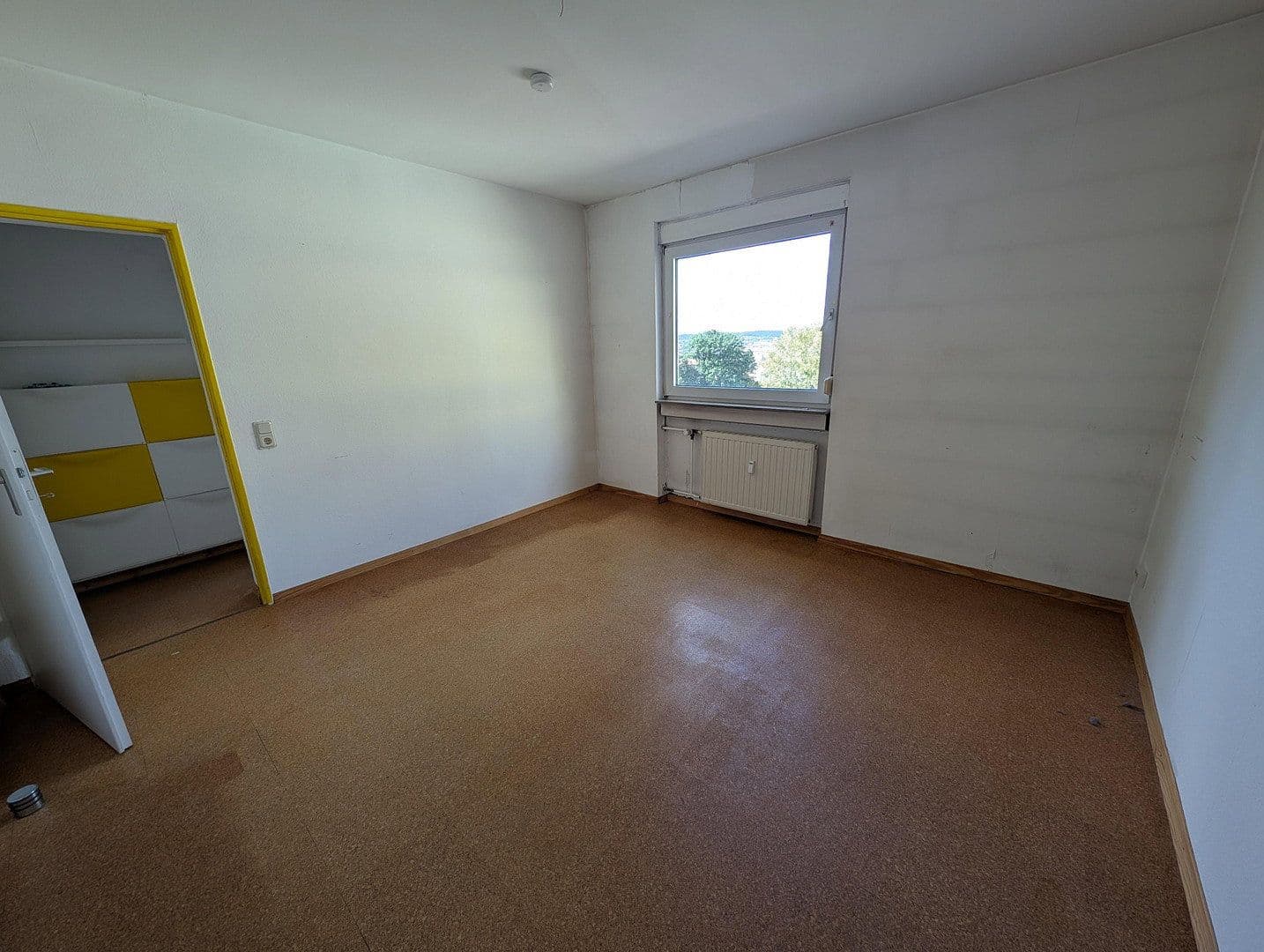 Prodej bytu 3+1 73 m², Stieringer Str. 13, Saarbrücken, Země Sársko Prodej bytu 3+1 73 m², Stieringer Str. 13, Saarbrücken, Země Sársko