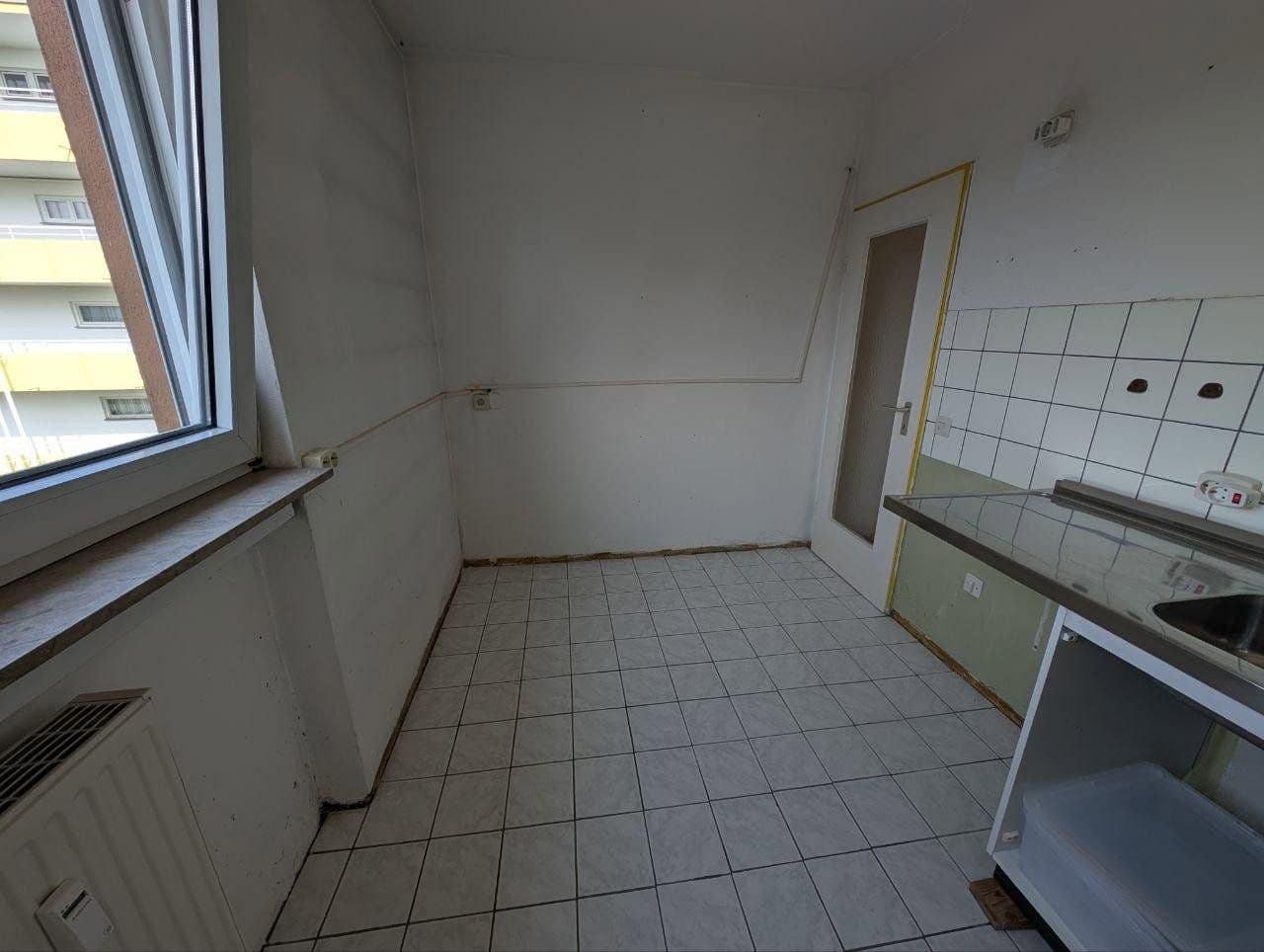 Prodej bytu 3+1 73 m², Stieringer Str. 13, Saarbrücken, Země Sársko Prodej bytu 3+1 73 m², Stieringer Str. 13, Saarbrücken, Země Sársko