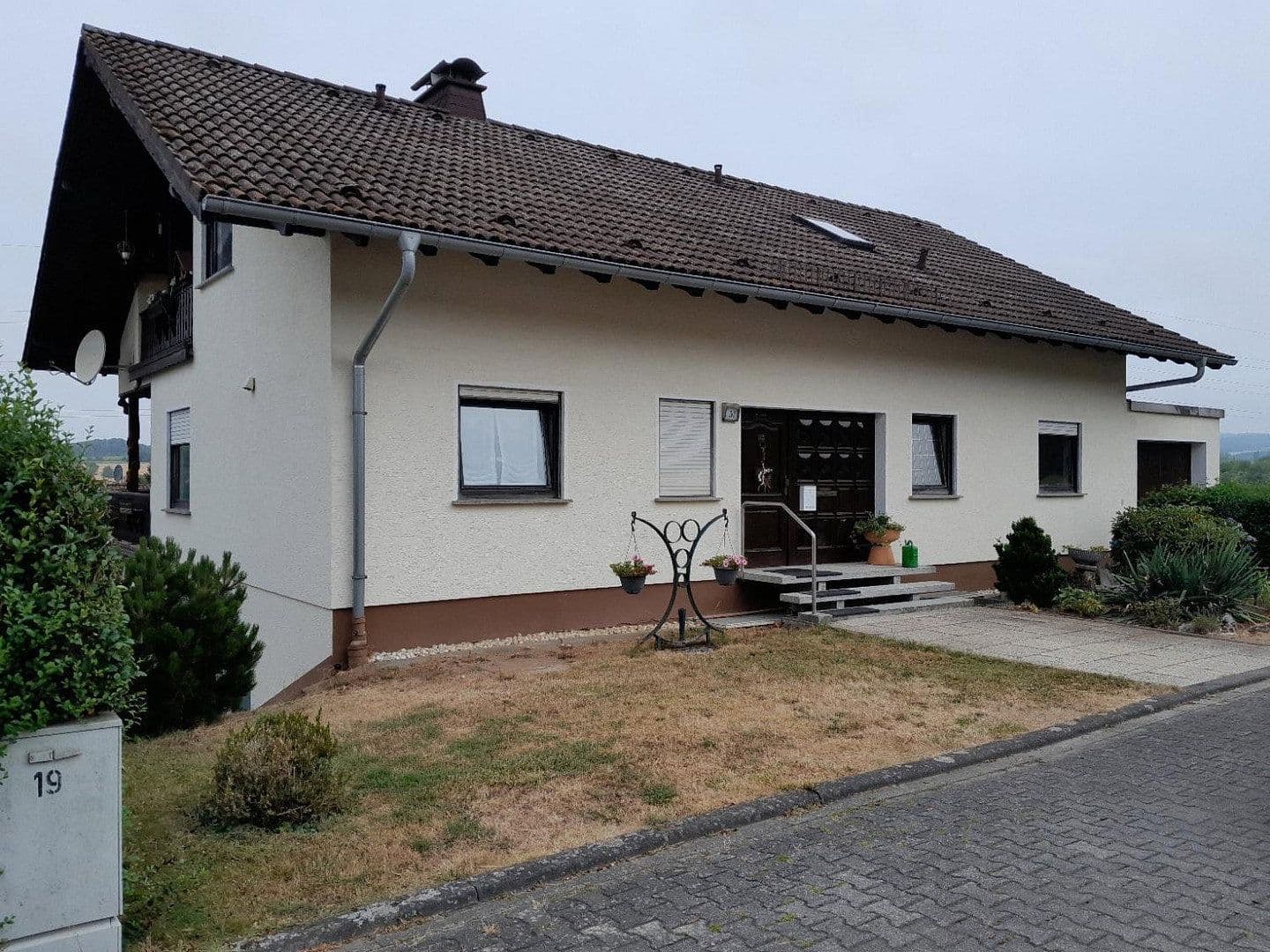 Prodej domu 240 m², pozemek 667 m², Bodener Weg 51, Ruppach-Goldhausen, Porýní-Falc Prodej domu 240 m², pozemek 667 m², Bodener Weg 51, Ruppach-Goldhausen, Porýní-Falc