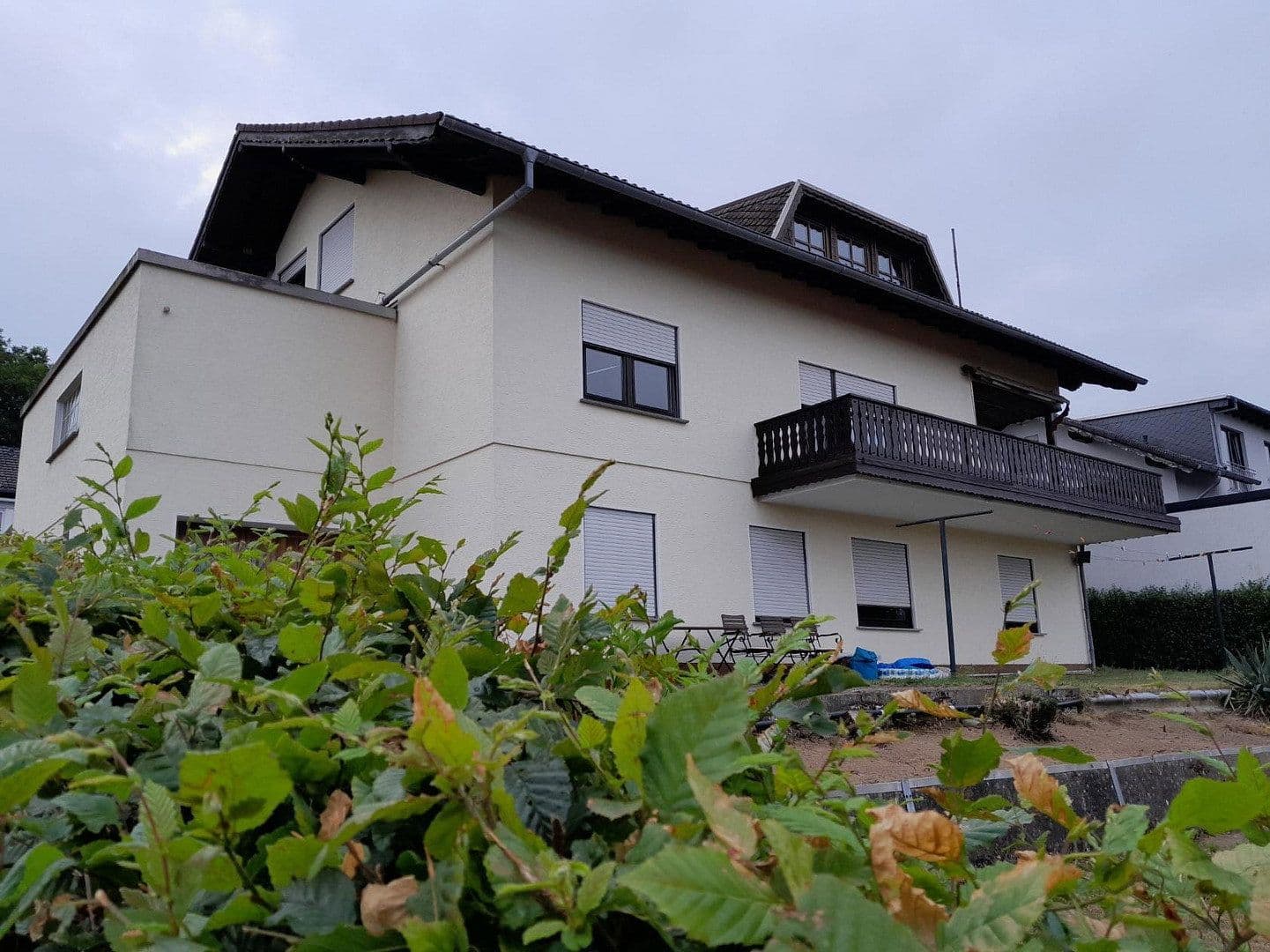 Prodej domu 240 m², pozemek 667 m², Bodener Weg 51, Ruppach-Goldhausen, Porýní-Falc Prodej domu 240 m², pozemek 667 m², Bodener Weg 51, Ruppach-Goldhausen, Porýní-Falc