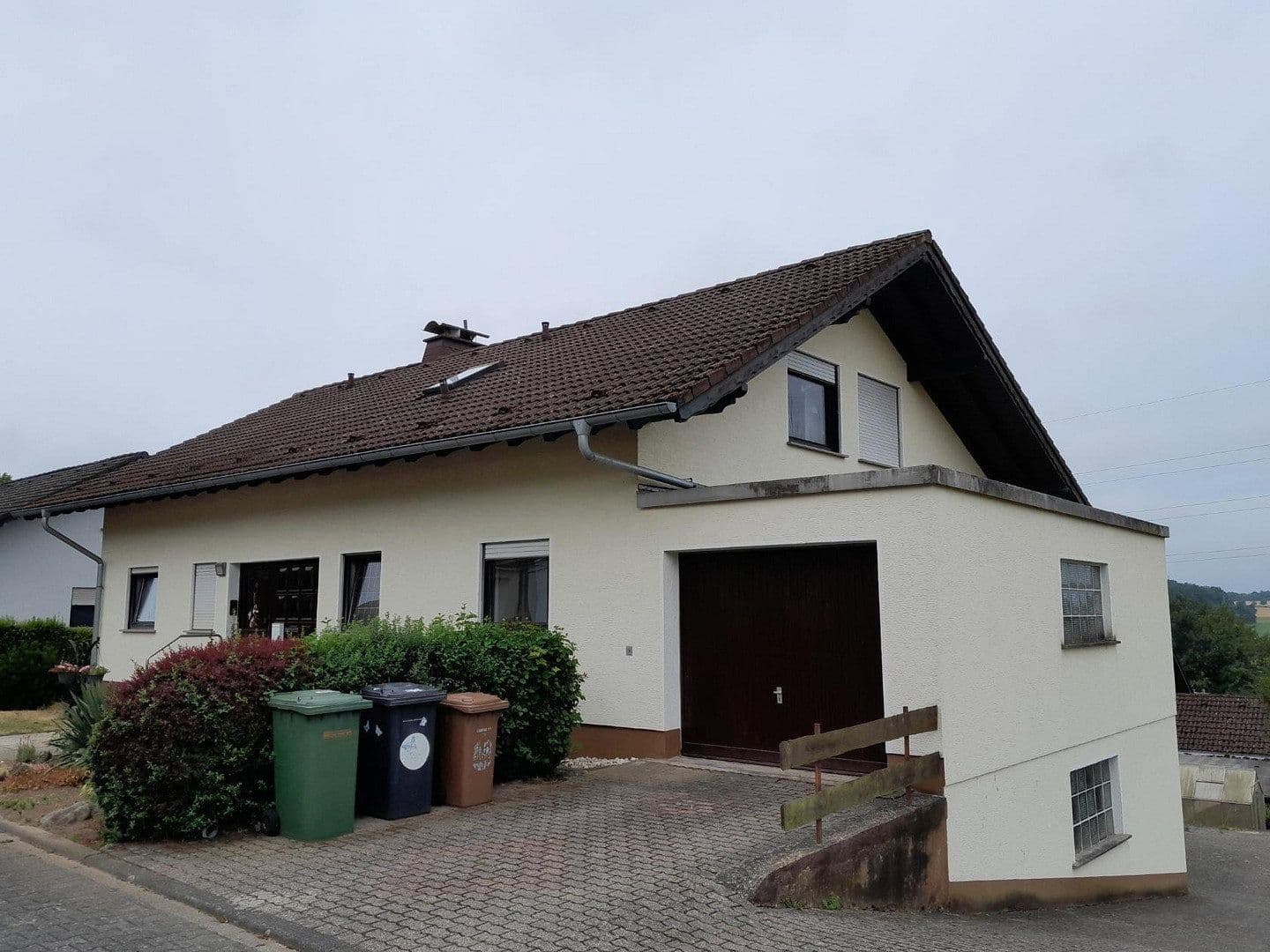 Prodej domu 240 m², pozemek 667 m², Bodener Weg 51, Ruppach-Goldhausen, Porýní-Falc Prodej domu 240 m², pozemek 667 m², Bodener Weg 51, Ruppach-Goldhausen, Porýní-Falc