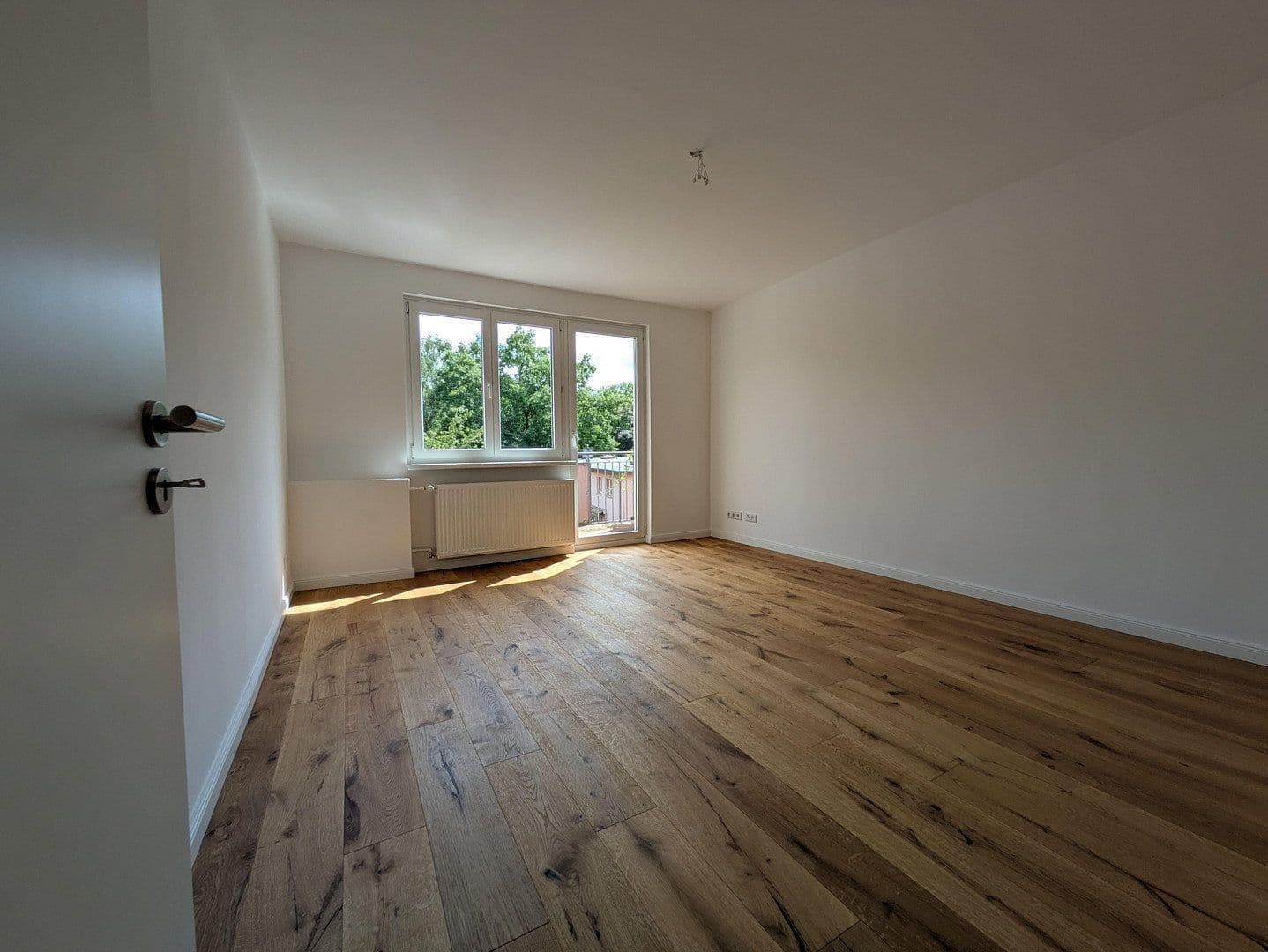 Prodej bytu 2+1 46 m², Simpsonweg 1, Berlin, Berlín Prodej bytu 2+1 46 m², Simpsonweg 1, Berlin, Berlín