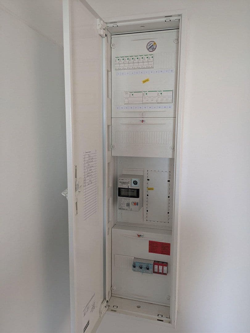 Prodej bytu 2+1 46 m², Simpsonweg 1, Berlin, Berlín Prodej bytu 2+1 46 m², Simpsonweg 1, Berlin, Berlín