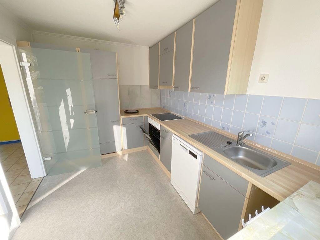 Pronájem bytu 2+1 56 m², Karlsruhe, Bádensko-Württembersko Pronájem bytu 2+1 56 m², Karlsruhe, Bádensko-Württembersko
