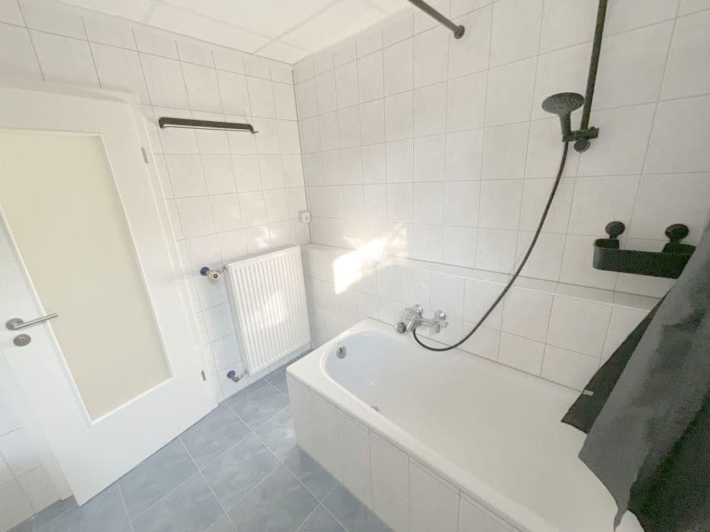 Pronájem bytu 2+1 56 m², Karlsruhe, Bádensko-Württembersko Pronájem bytu 2+1 56 m², Karlsruhe, Bádensko-Württembersko
