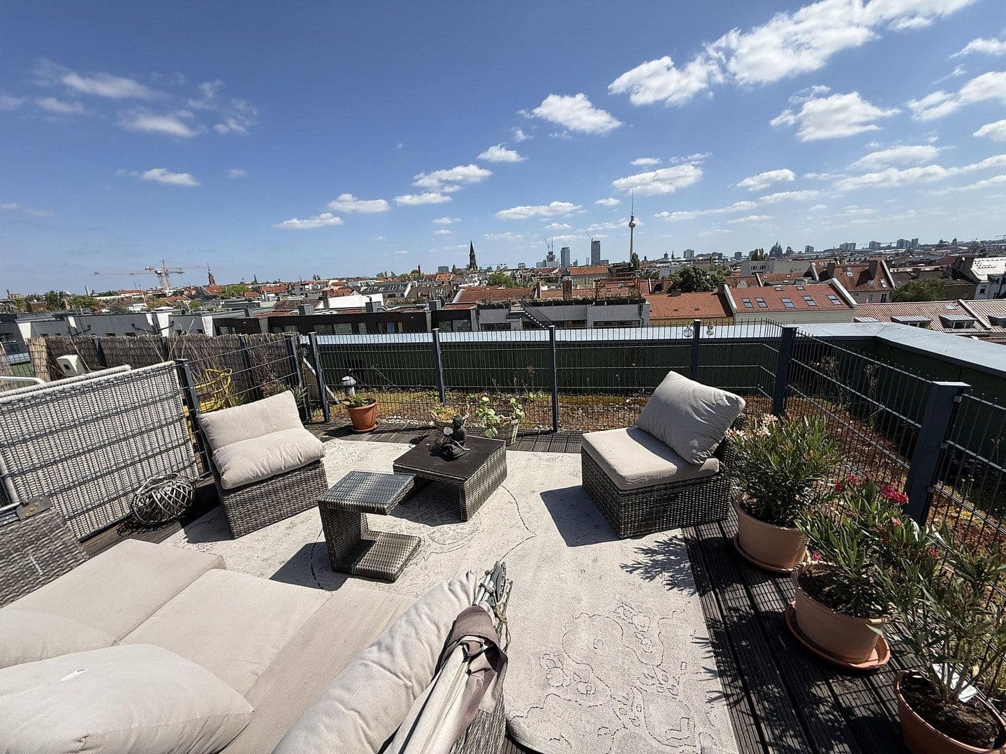 Pronájem bytu 3+kk 135 m², Berlin, Berlín Pronájem bytu 3+kk 135 m², Berlin, Berlín