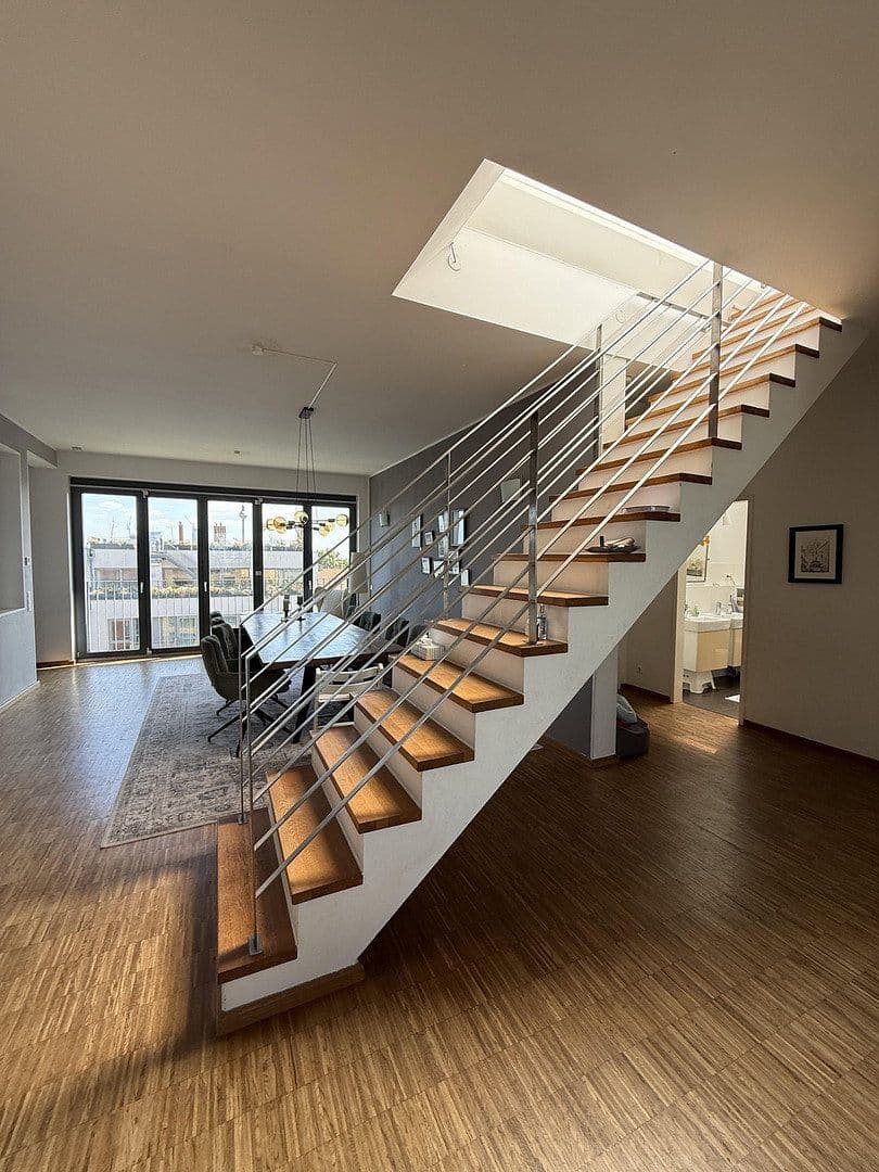Pronájem bytu 3+kk 135 m², Berlin, Berlín Pronájem bytu 3+kk 135 m², Berlin, Berlín
