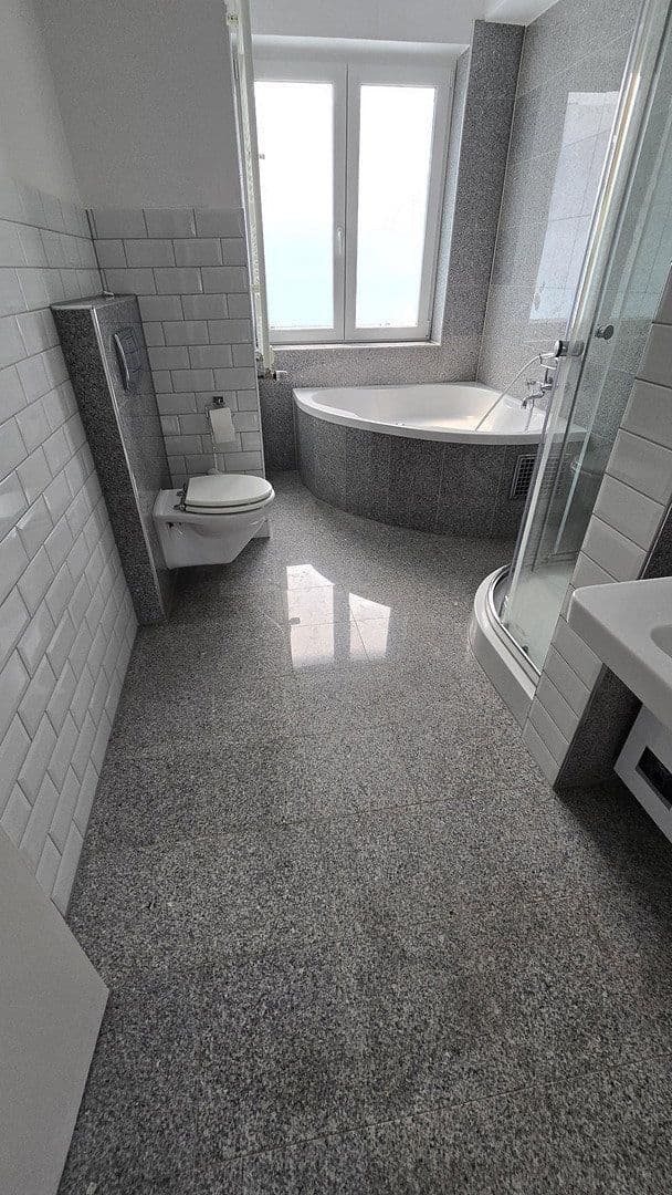 Pronájem bytu 5+1 170 m², Kortumstr. xxx, Essen, Severní Porýní-Vestfálsko Pronájem bytu 5+1 170 m², Kortumstr. xxx, Essen, Severní Porýní-Vestfálsko