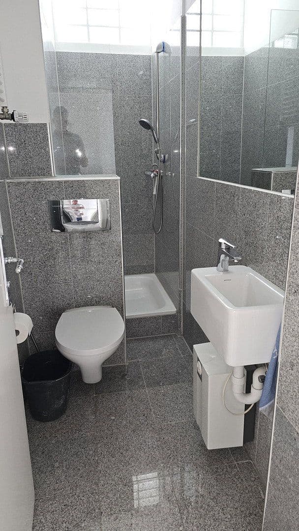 Pronájem bytu 5+1 170 m², Kortumstr. xxx, Essen, Severní Porýní-Vestfálsko Pronájem bytu 5+1 170 m², Kortumstr. xxx, Essen, Severní Porýní-Vestfálsko
