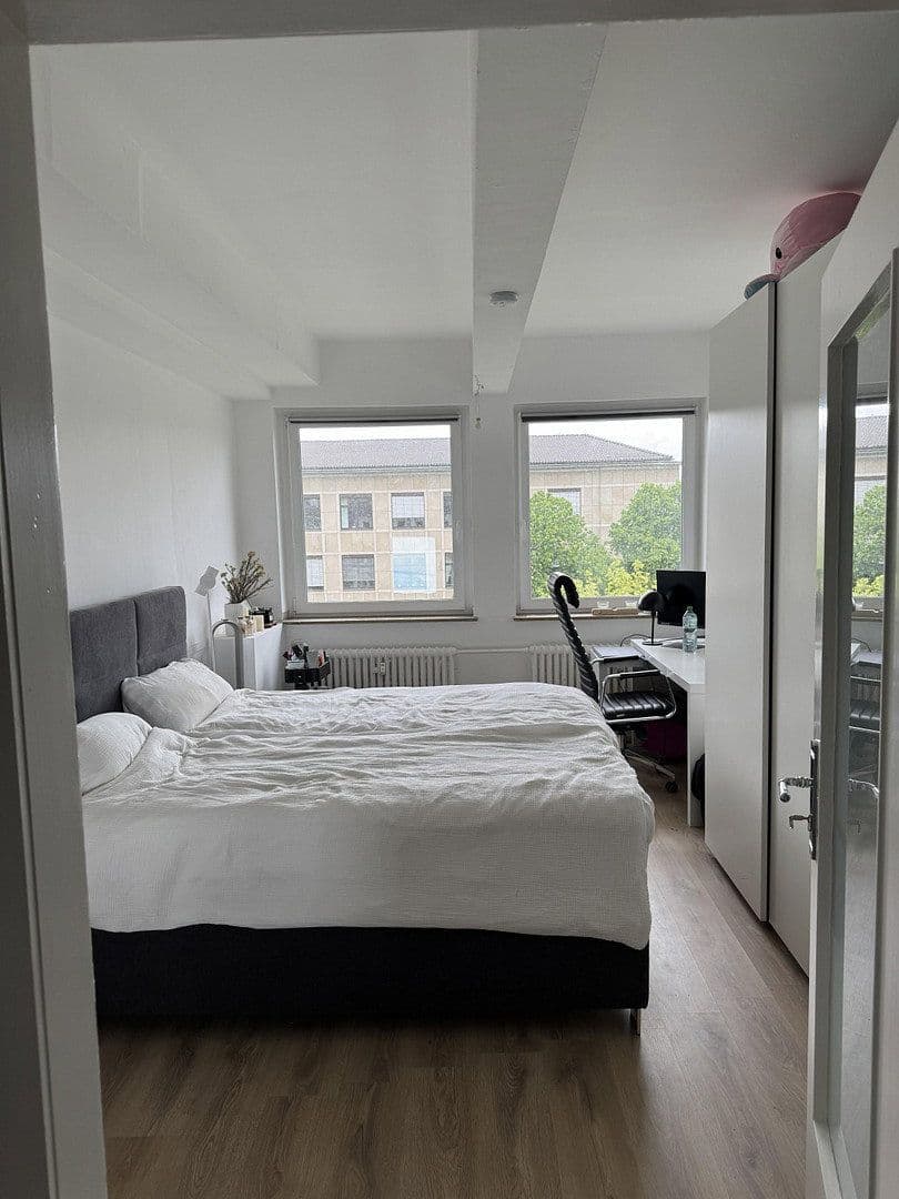Pronájem bytu 5+1 170 m², Kortumstr. xxx, Essen, Severní Porýní-Vestfálsko Pronájem bytu 5+1 170 m², Kortumstr. xxx, Essen, Severní Porýní-Vestfálsko