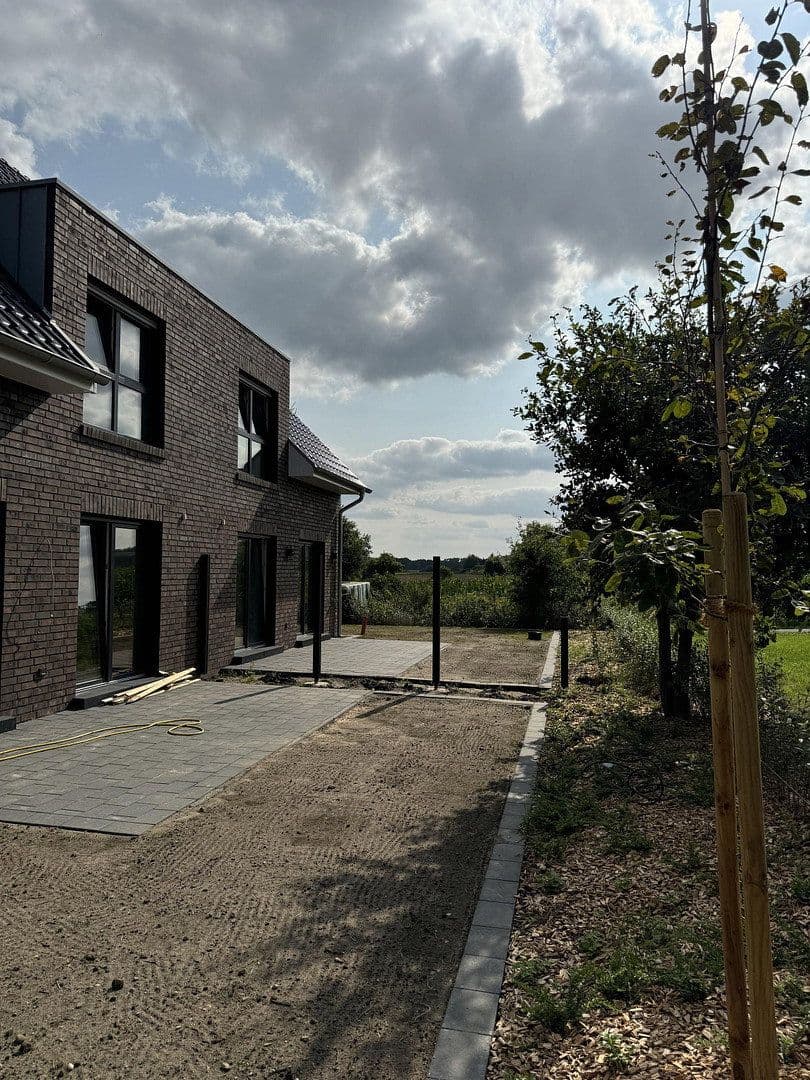 Pronájem domu 125 m², pozemek 287 m², Hasbergen, Dolní Sasko Pronájem domu 125 m², pozemek 287 m², Hasbergen, Dolní Sasko