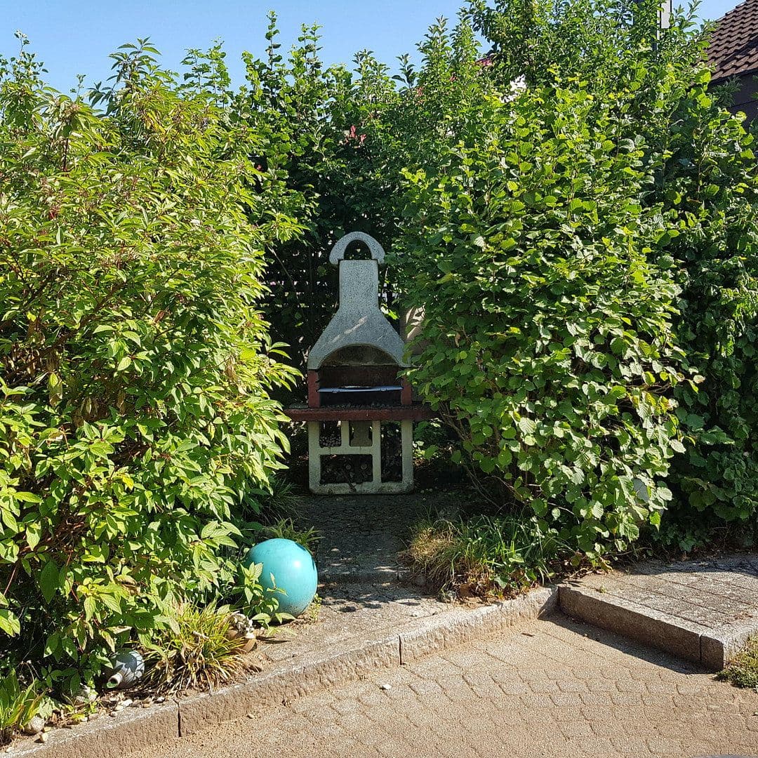 Prodej domu 170 m², pozemek 607 m², Ligusterstr 48, Wendelstein, Bavorsko Prodej domu 170 m², pozemek 607 m², Ligusterstr 48, Wendelstein, Bavorsko