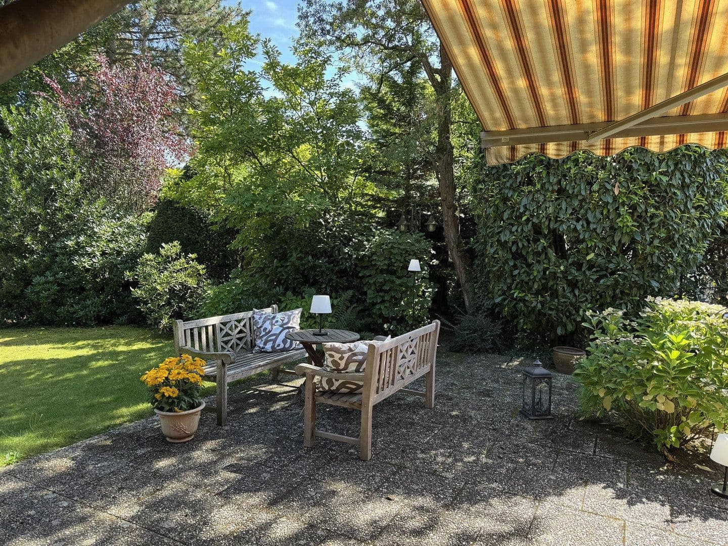 Prodej domu 245 m², pozemek 1.130 m², Am Waldpark, Köln, Severní Porýní-Vestfálsko Prodej domu 245 m², pozemek 1.130 m², Am Waldpark, Köln, Severní Porýní-Vestfálsko