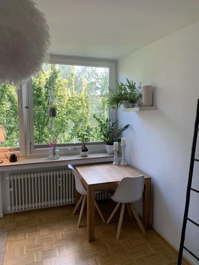 Pronájem bytu 1+1 24 m², Düsseldorf, Severní Porýní-Vestfálsko Pronájem bytu 1+1 24 m², Düsseldorf, Severní Porýní-Vestfálsko