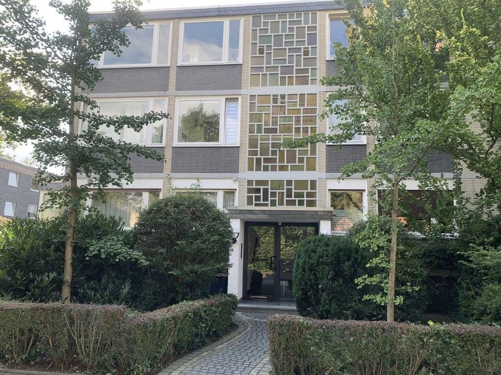 Pronájem bytu 1+1 24 m², Düsseldorf, Severní Porýní-Vestfálsko Pronájem bytu 1+1 24 m², Düsseldorf, Severní Porýní-Vestfálsko